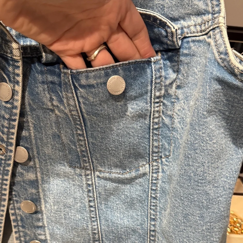 Universal thread Denim Sleeveless Vest - Picture 3 of 5